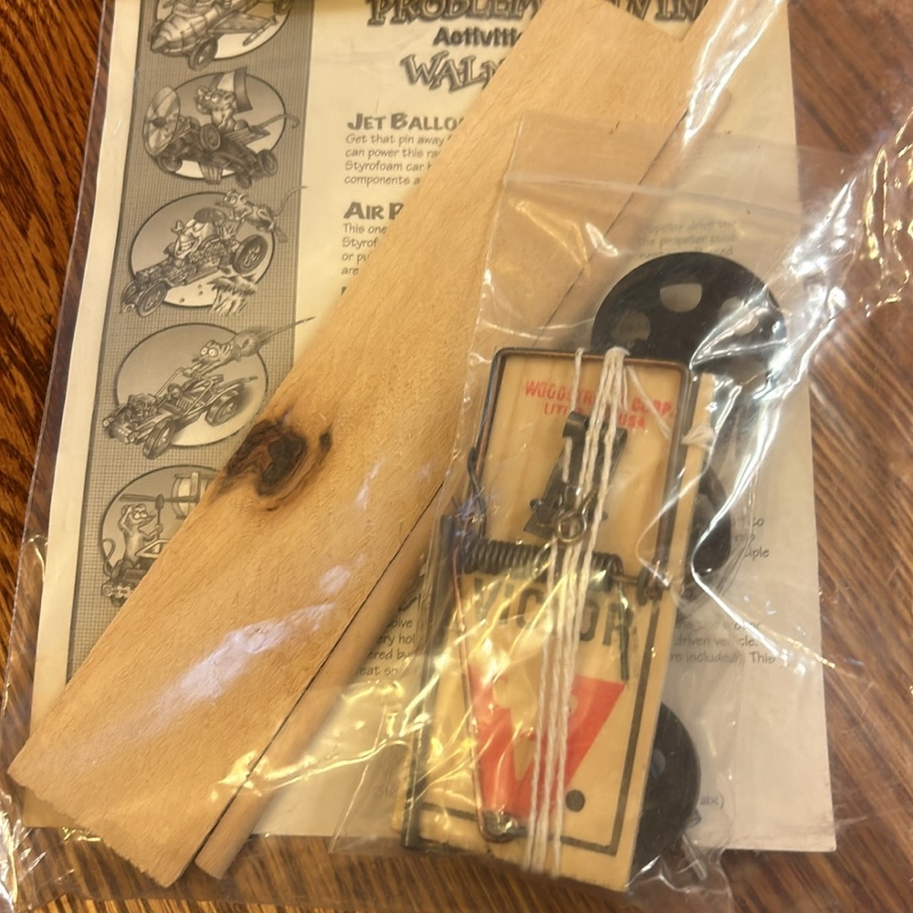 NWT Walnut Ridge Problem Solving Activity Kit - Mousetrap Vehicle - Picture 4 of 7